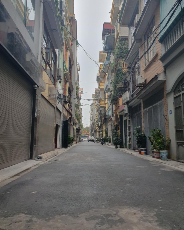 Bán nhà Hào Nam, Đống Đa, 46m x 7 tầng, MT rộng, đẹp. nhỉnh 15 tỷ. Ngõ thông, rộng,